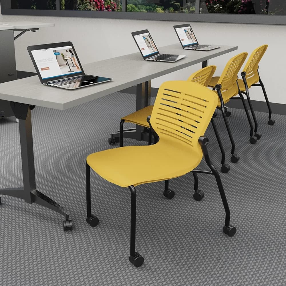 OM5 Active Guest Chair | Spectrum Furniture in Chippewa Falls, WI